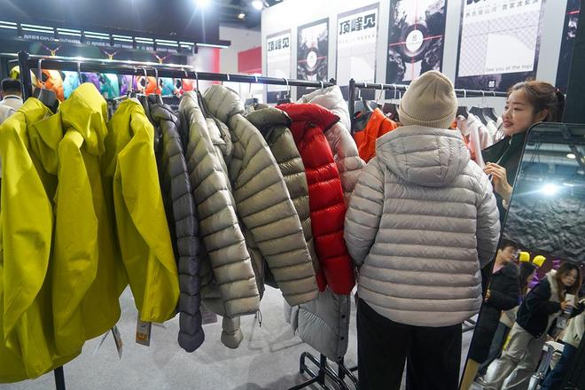 026现场观察：天石鹅铠甲全线装备实拍与体验AG真人国际游戏ISPO Beijing 2(图3)