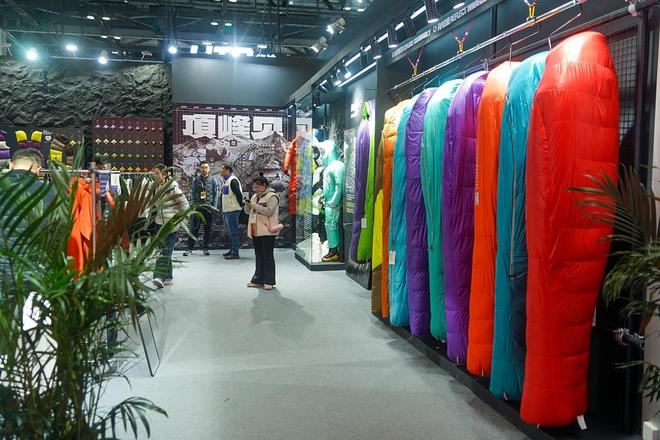 026现场观察：天石鹅铠甲全线装备实拍与体验AG真人国际游戏ISPO Beijing 2(图8)